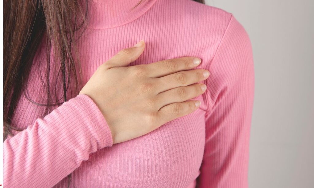 The symptoms of a heart attack every woman should snow