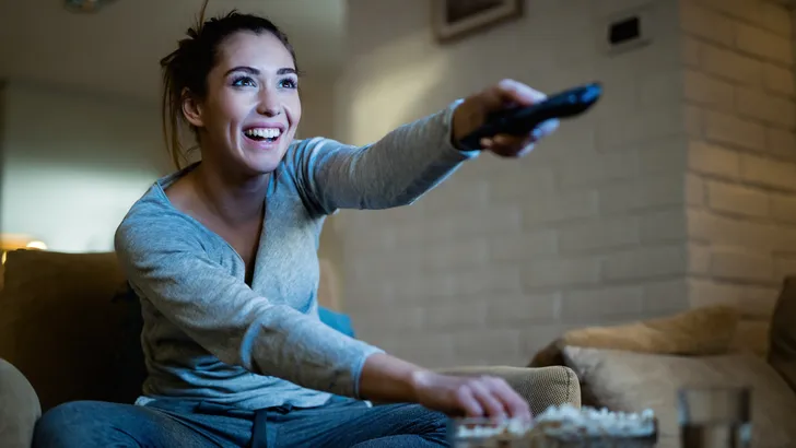 10 healthy snacks you can eat without guilt during an evening on the couch